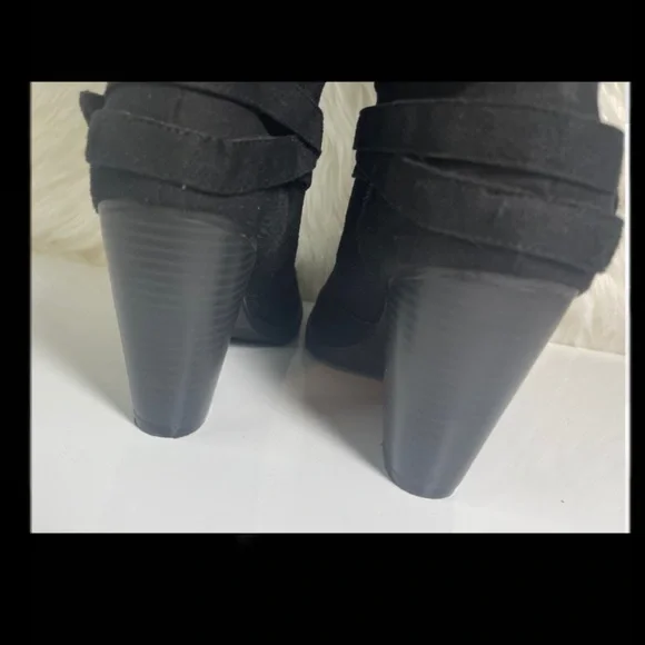 Mid-calf boots size 8.5 - Picture 5 of 8